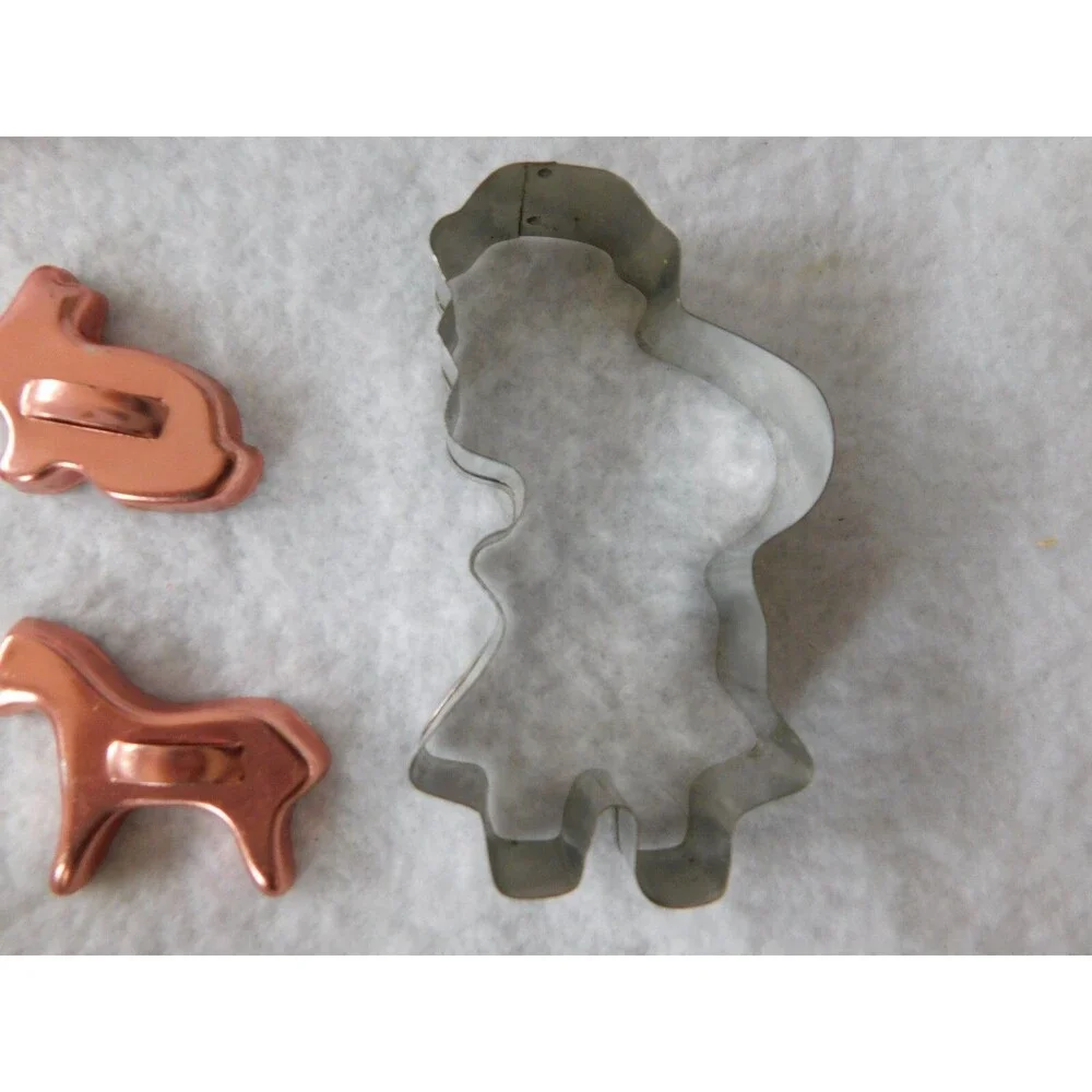 Vintage Cookie Cutter Lot Fourteen Mixed Animal Holiday Metal Handled